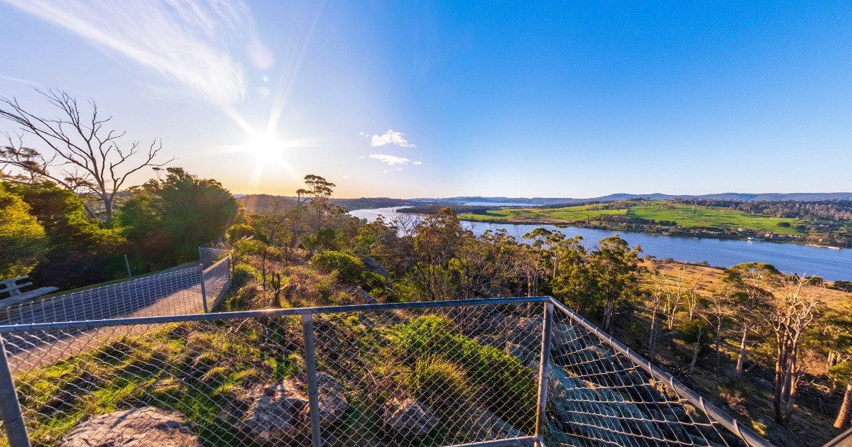 Panoramic view of Brady's Lookout, Tasmania